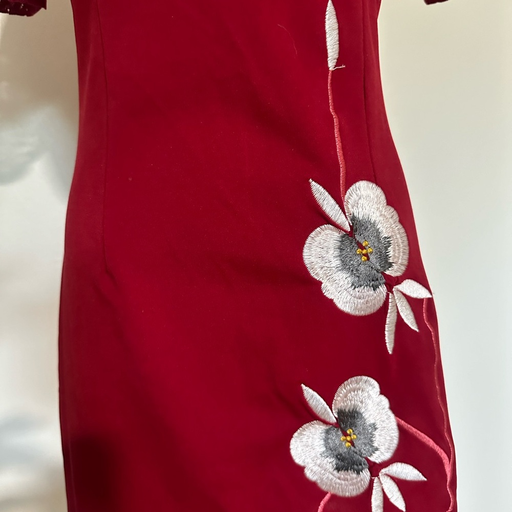 Vintage Mini Dress in Red And Lace embroidered florals formal cocktail dress - Picture 9 of 11